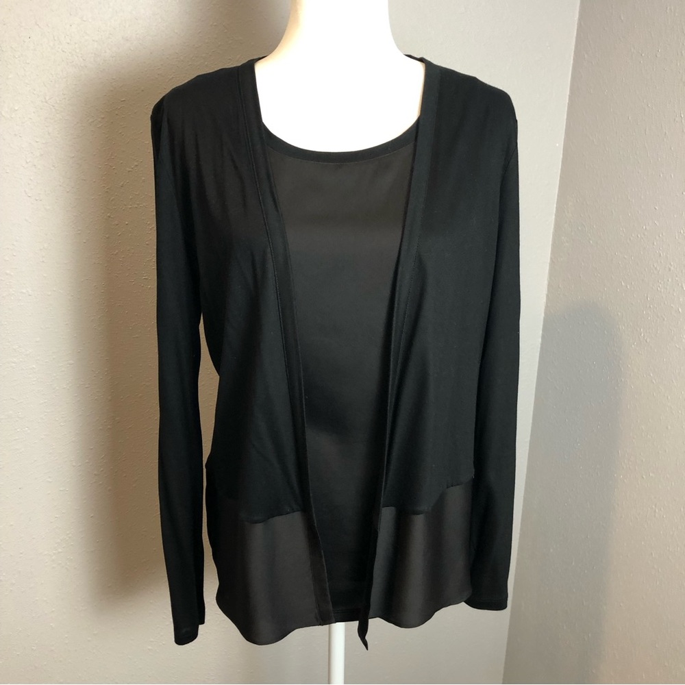 Ann Taylor cardigan set Size S. Machine washable